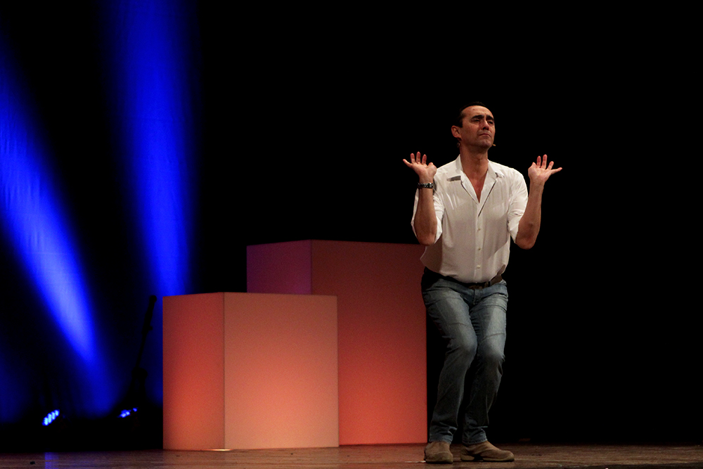 Spettacolo di Giuseppe Giacobazzi | Ph. Elena Vizzoca