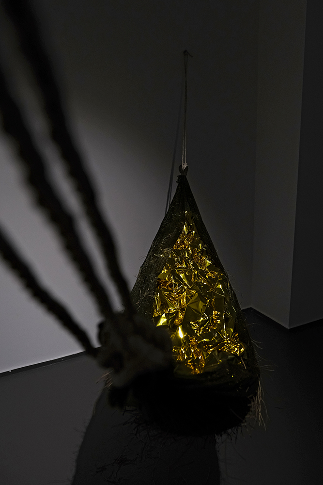 "Oro Colato – As the gospel truth" di Bruna Esposito