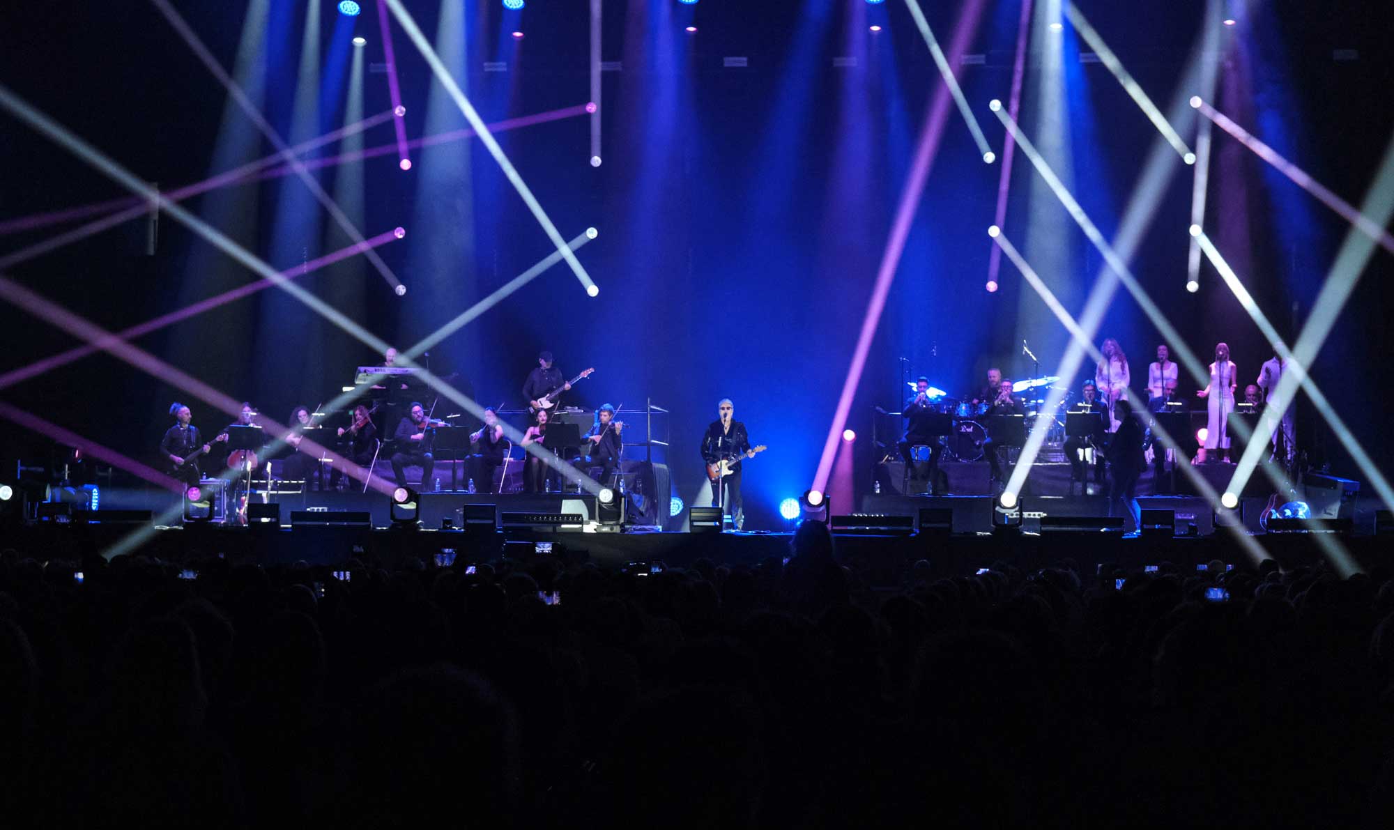 Umberto Tozzi - L'ultima notte rosa © Foto di Elena Vizzoca. (È vietata la riproduzione e l’utilizzo delle immagini senza autorizzazione.)