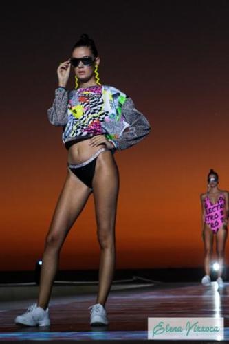 Collezione moda mare "Electro Basura"