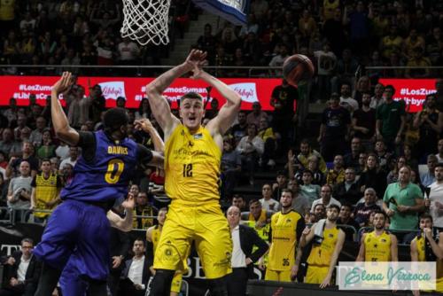 Iberostar Tenerife vs FC Barcelona