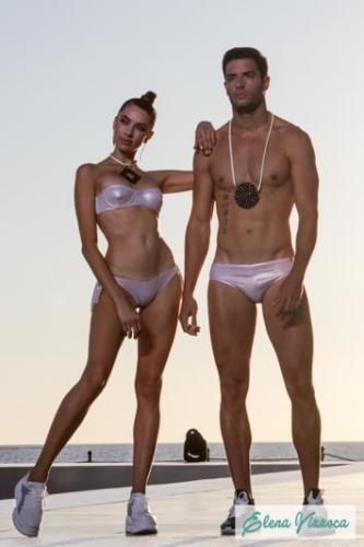 Firma: Ananas Wear